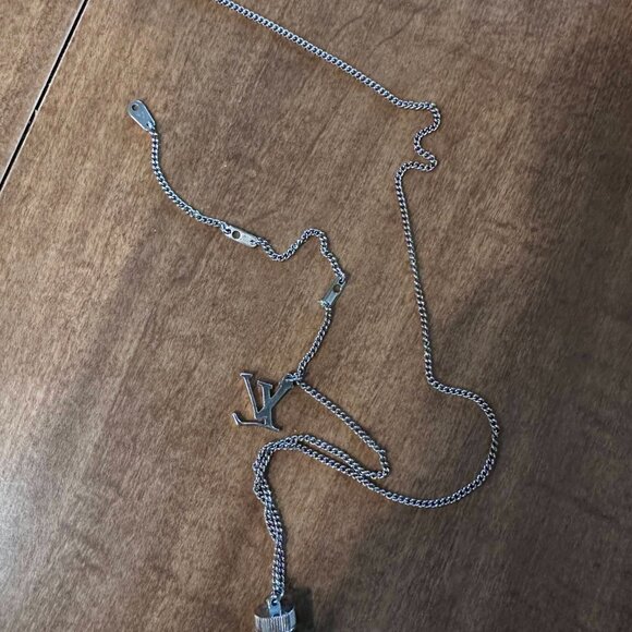 RARE Louis Vuitton Monogram Eclipse Charms Necklace - Black Cylinder Secret Comp - Picture 2 of 4